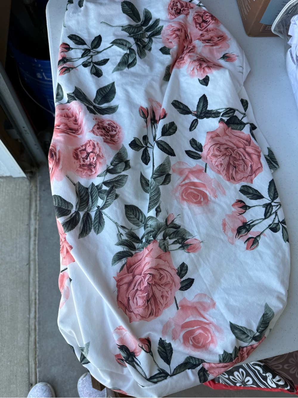 Cream Infant Lounger with Soft Support with 2 covers - Picture 3 of 4